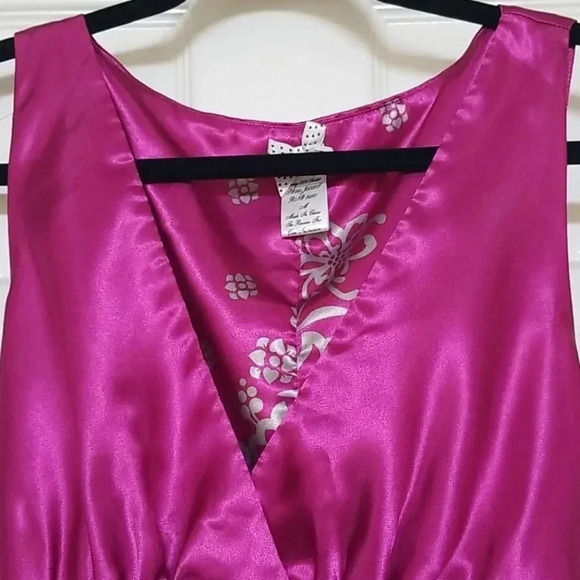 Forever 21 | Fuchsia V-Neck Floral Printed Dress - Picture 5 of 11